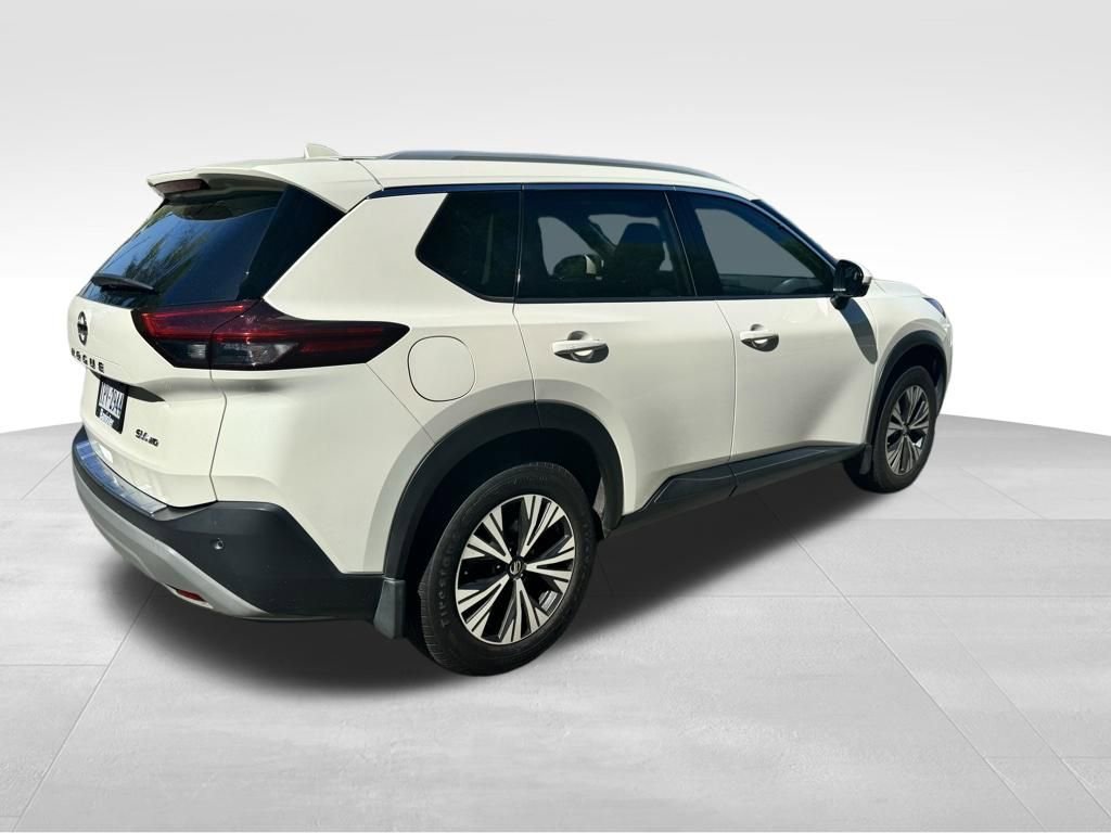 Used 2021 Nissan Rogue SV w/ Premium Package AWD/4WD image 4