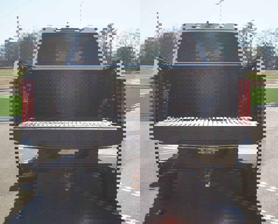 Used 2022 Toyota Tundra SR5 w/ TRD Off-Road Package image 15