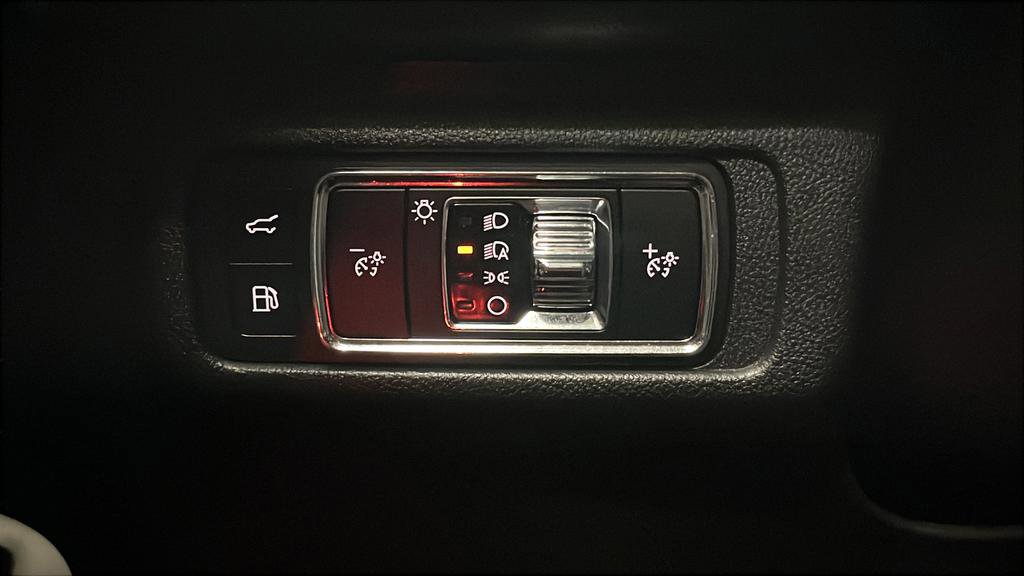 Used 2024 Lincoln Corsair Grand Touring w/ Equipment Group 301A image 33