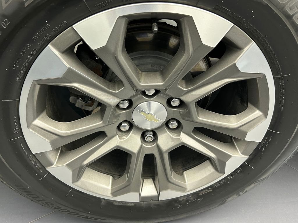 Used 2022 Chevrolet Silverado 1500 High Country image 49