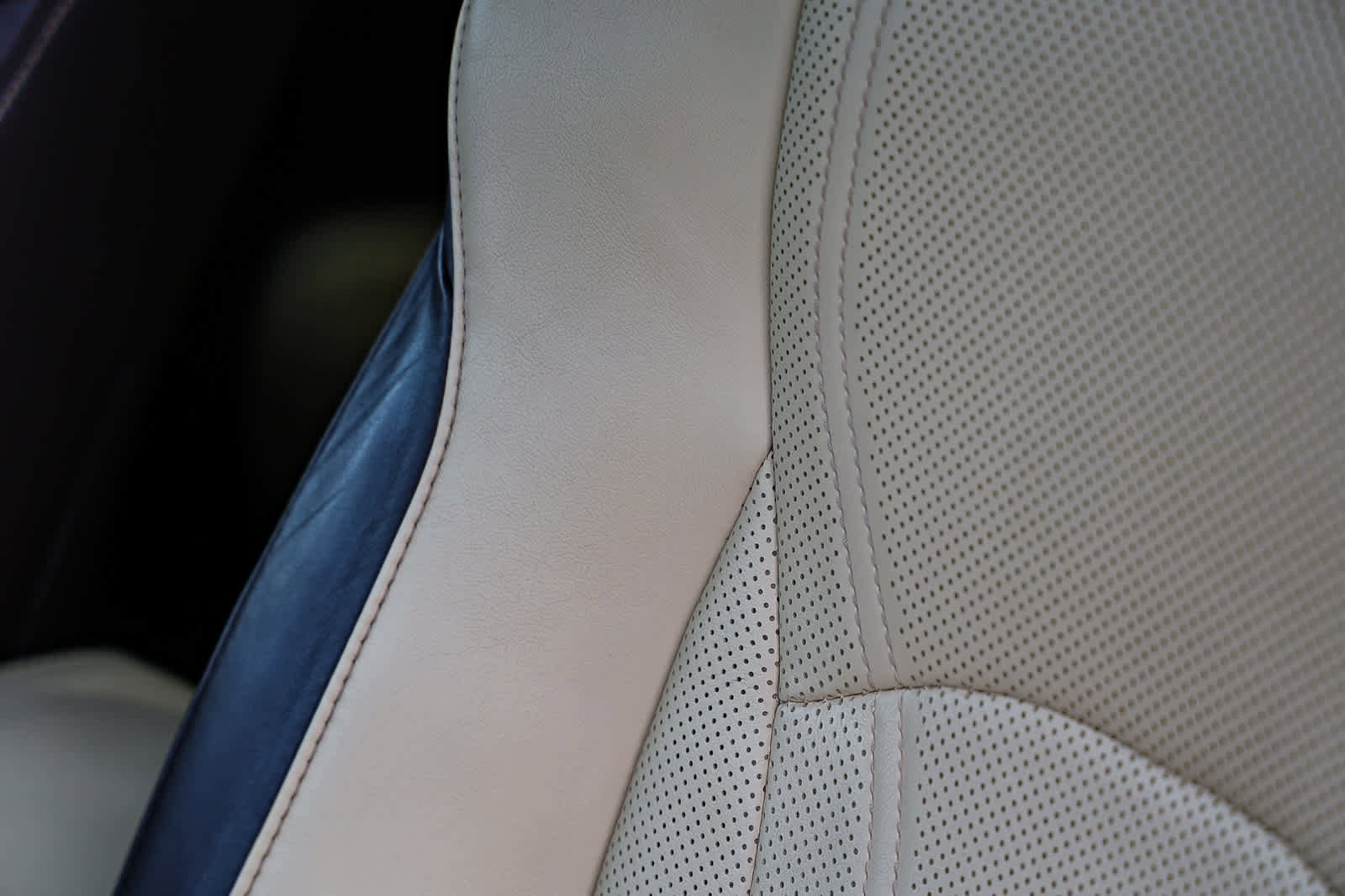 Used 2017 Lexus RX 350 AWD w/ Premium Package image 25