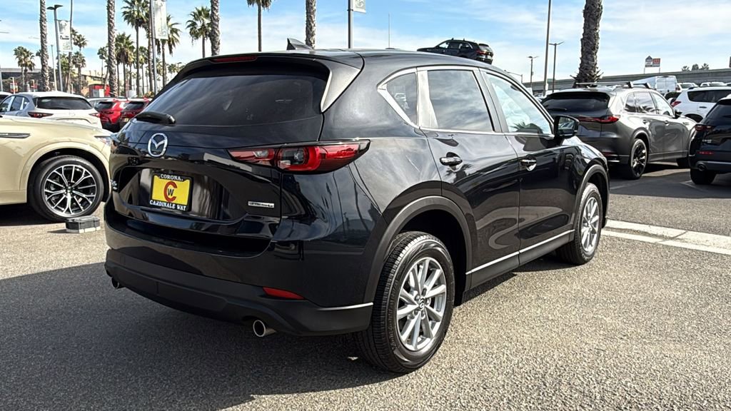 Used 2023 MAZDA CX-5 AWD 2.5 S w/ Select Package image 3