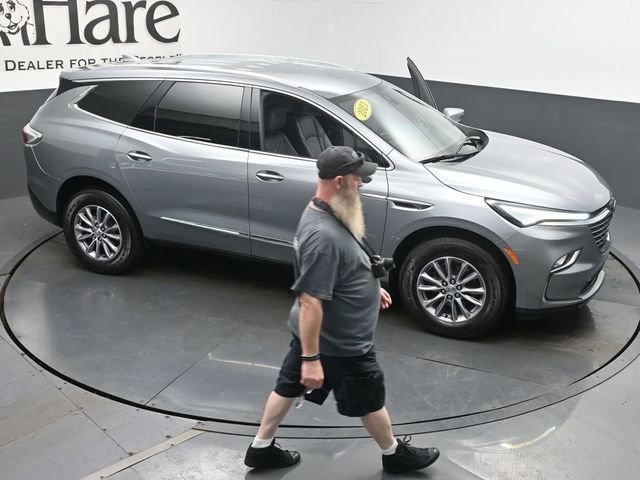 Used 2023 Buick Enclave Essence w/ LPO, Floor Liner Package FWD image 48