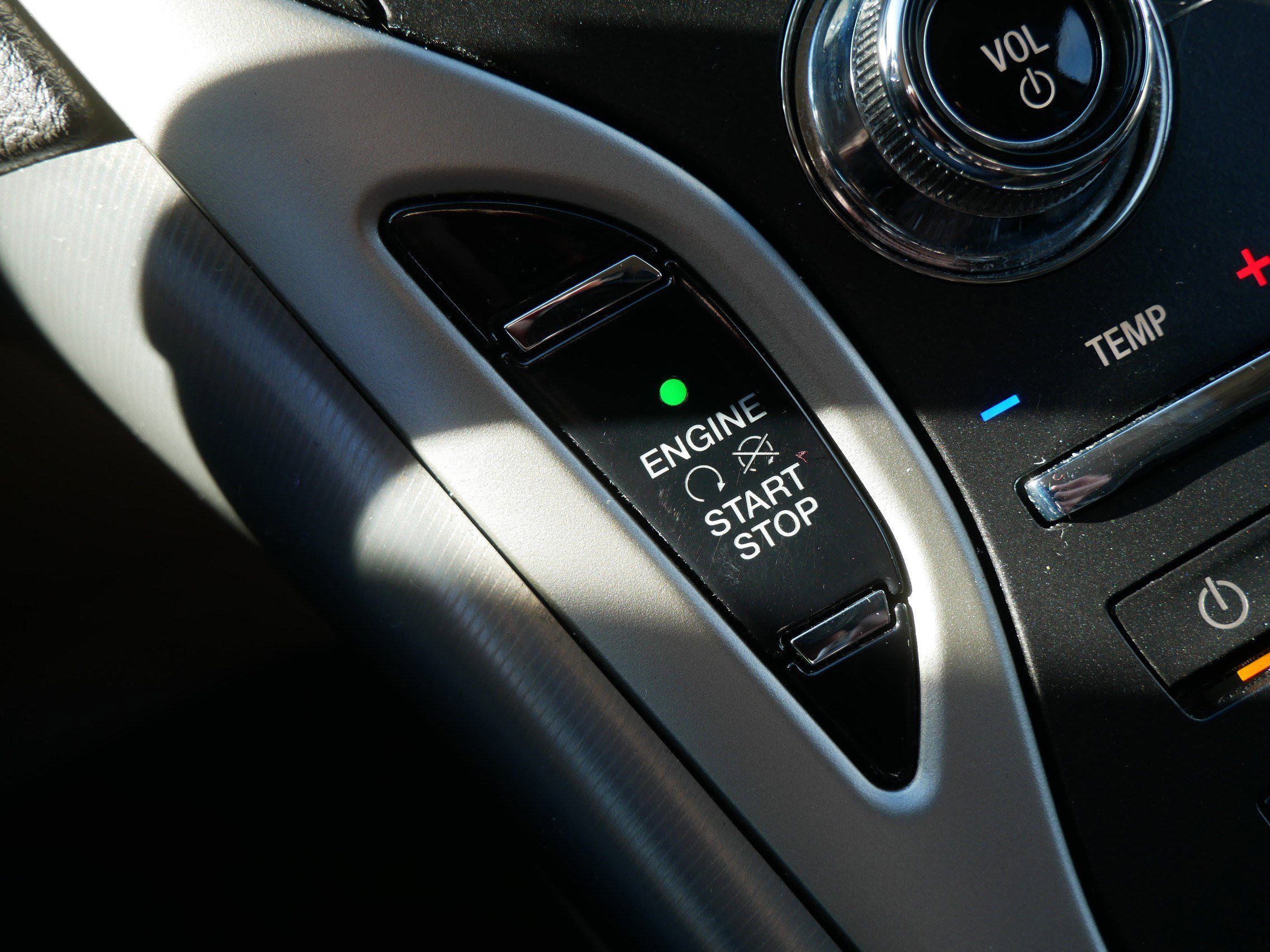 Used 2020 Lincoln Nautilus Reserve w/ Equipment Group 201A image 32