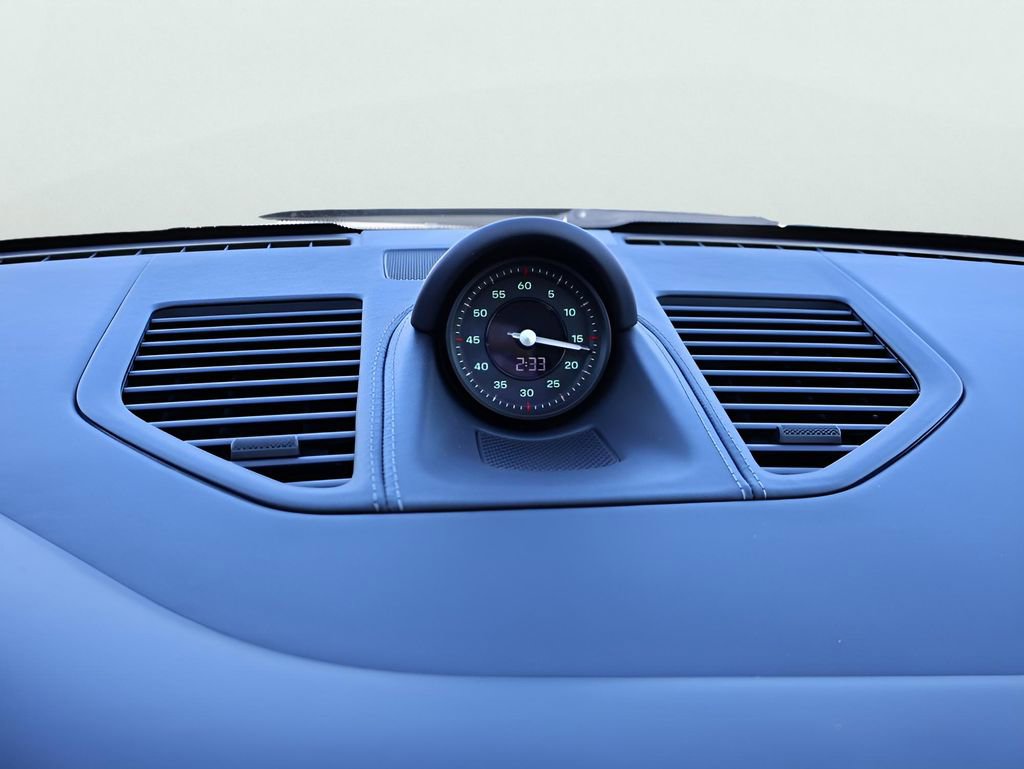 Certified 2026 Porsche 911 GTS RWD image 25