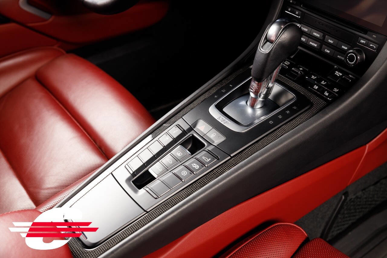 Used 2017 Porsche 911 Carrera 4S image 31