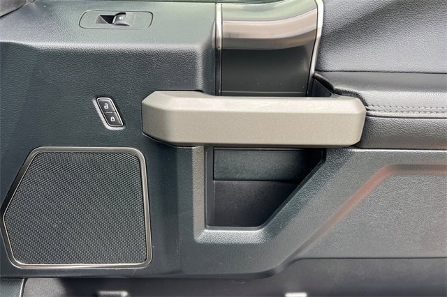 Used 2019 Ford F150 Raptor w/ Equipment Group 802A Luxury image 19