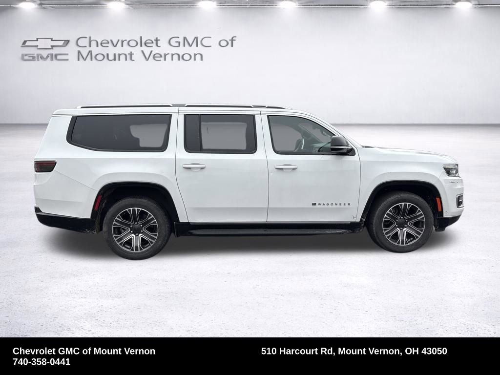 Used 2024 Jeep Wagoneer L Series II w/ Flexible Seating Group image 5