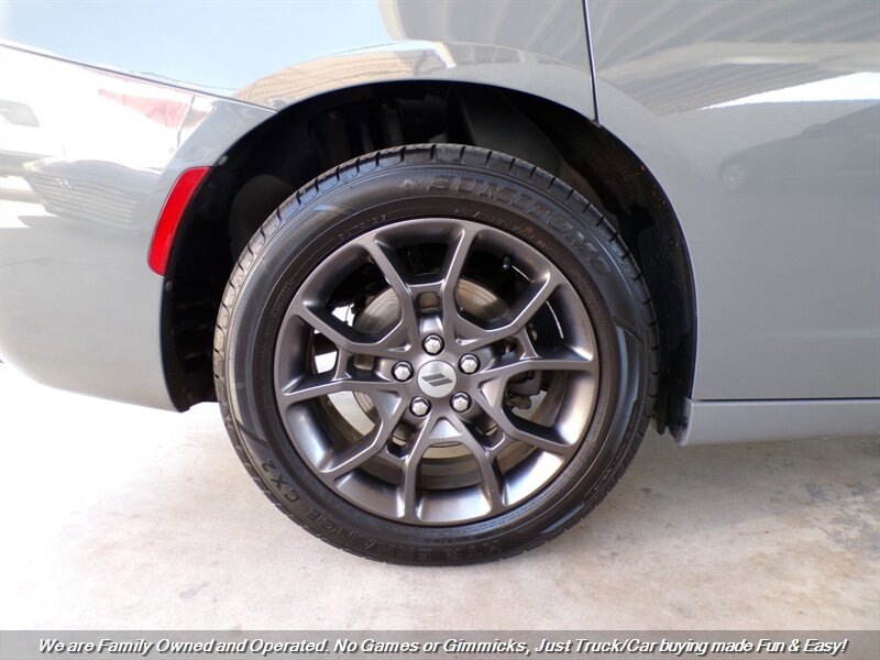 Used 2018 Dodge Charger GT AWD/4WD image 47