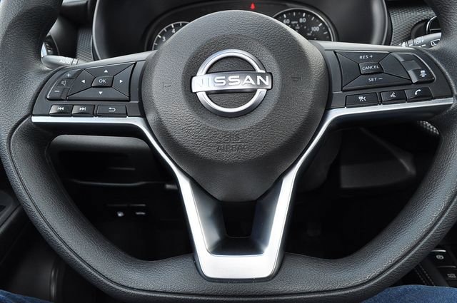 Used 2024 Nissan Kicks SV image 27