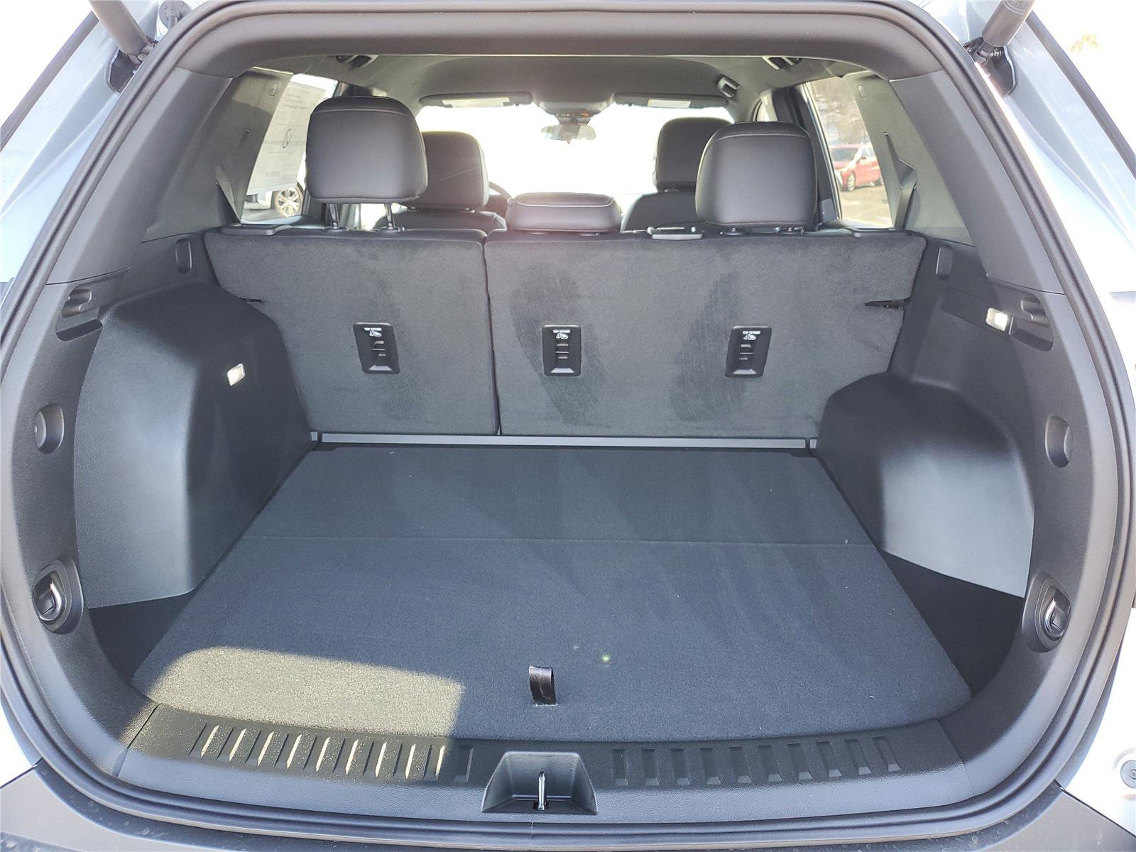 New 2026 GMC Terrain Elevation w/ Elevation Premium Package image 8