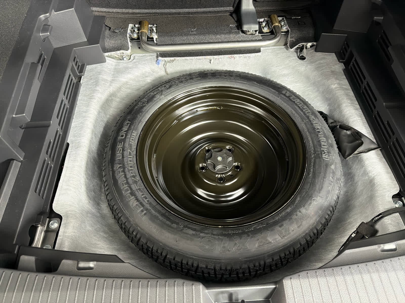 New 2026 Nissan Rogue Dark Armor image 6