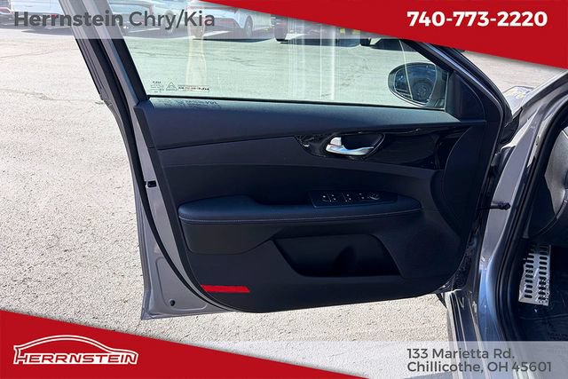 Used 2023 Kia Forte GT-Line FWD image 14