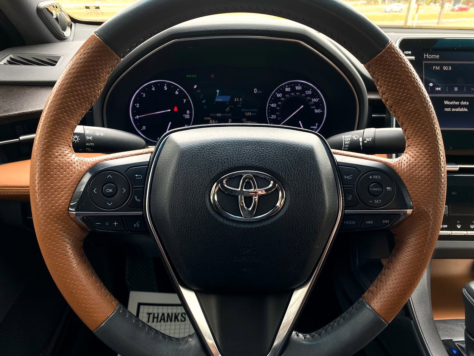 Used 2019 Toyota Avalon Limited image 20