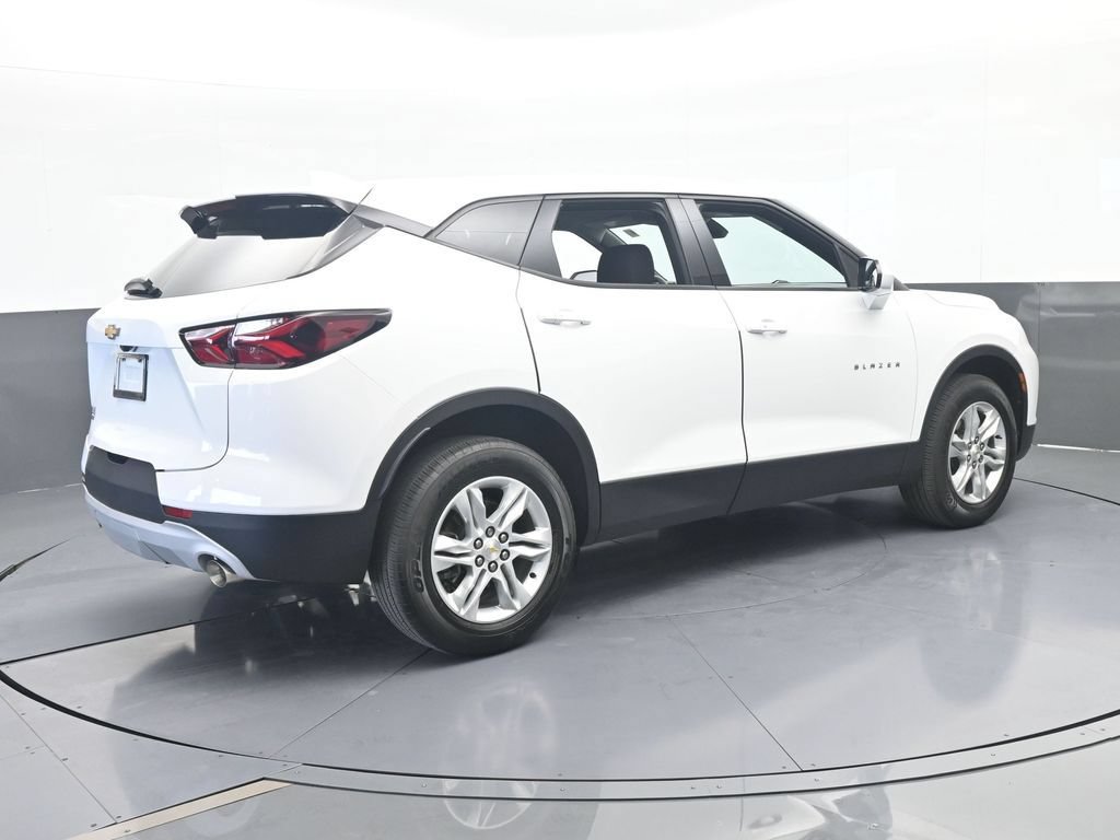 Used 2022 Chevrolet Blazer LT FWD image 6