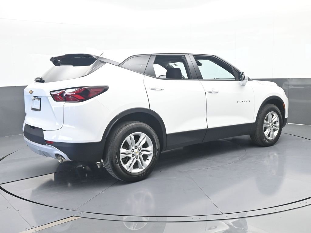 Used 2022 Chevrolet Blazer LT FWD image 6