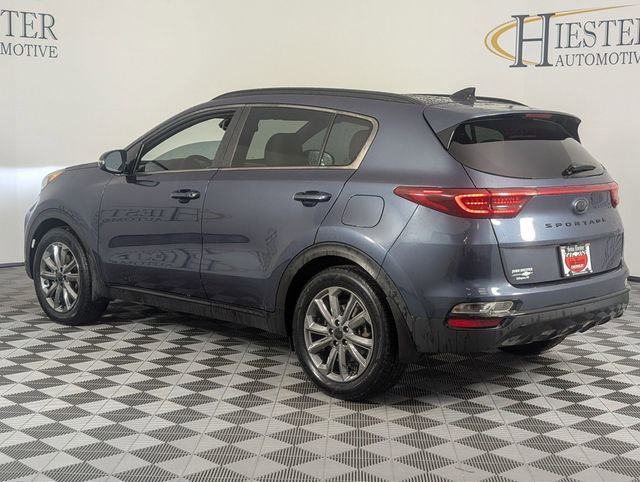 Used 2022 Kia Sportage Nightfall Edition w/ Nightfall Fwd Premium Package image 5