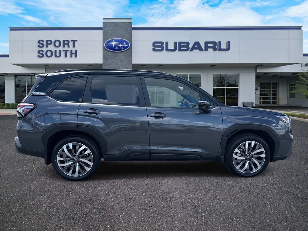 New 2025 Subaru Forester Touring image 2