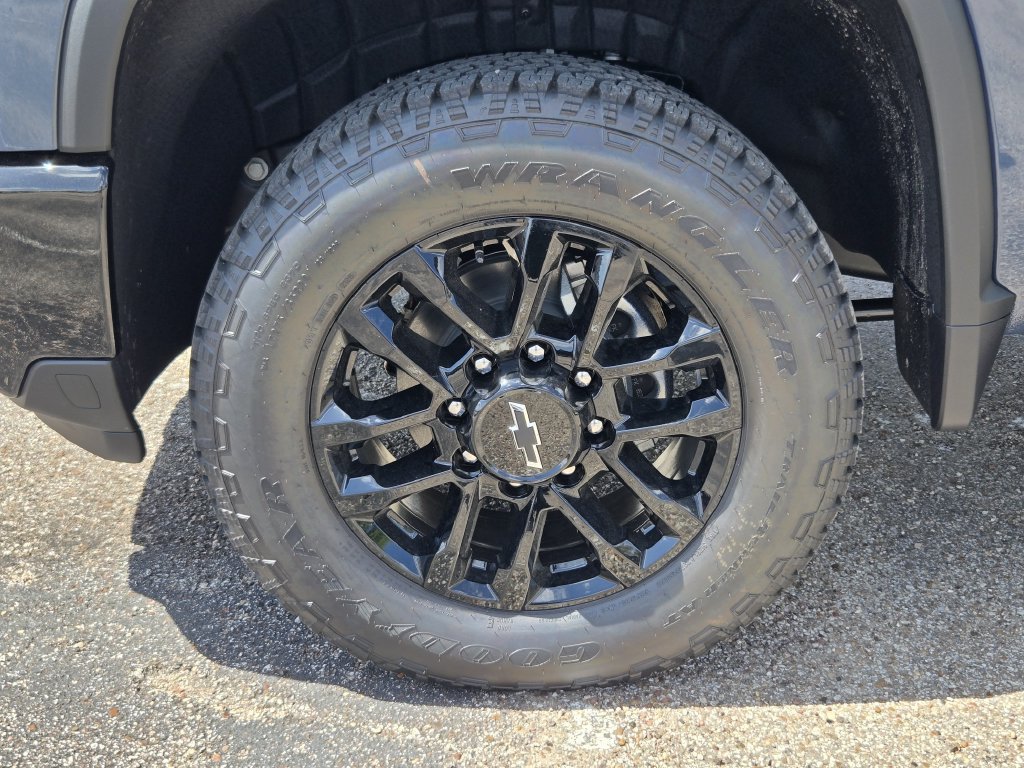 New 2026 Chevrolet Silverado 2500 Custom w/ Custom Value Package AWD/4WD image 14