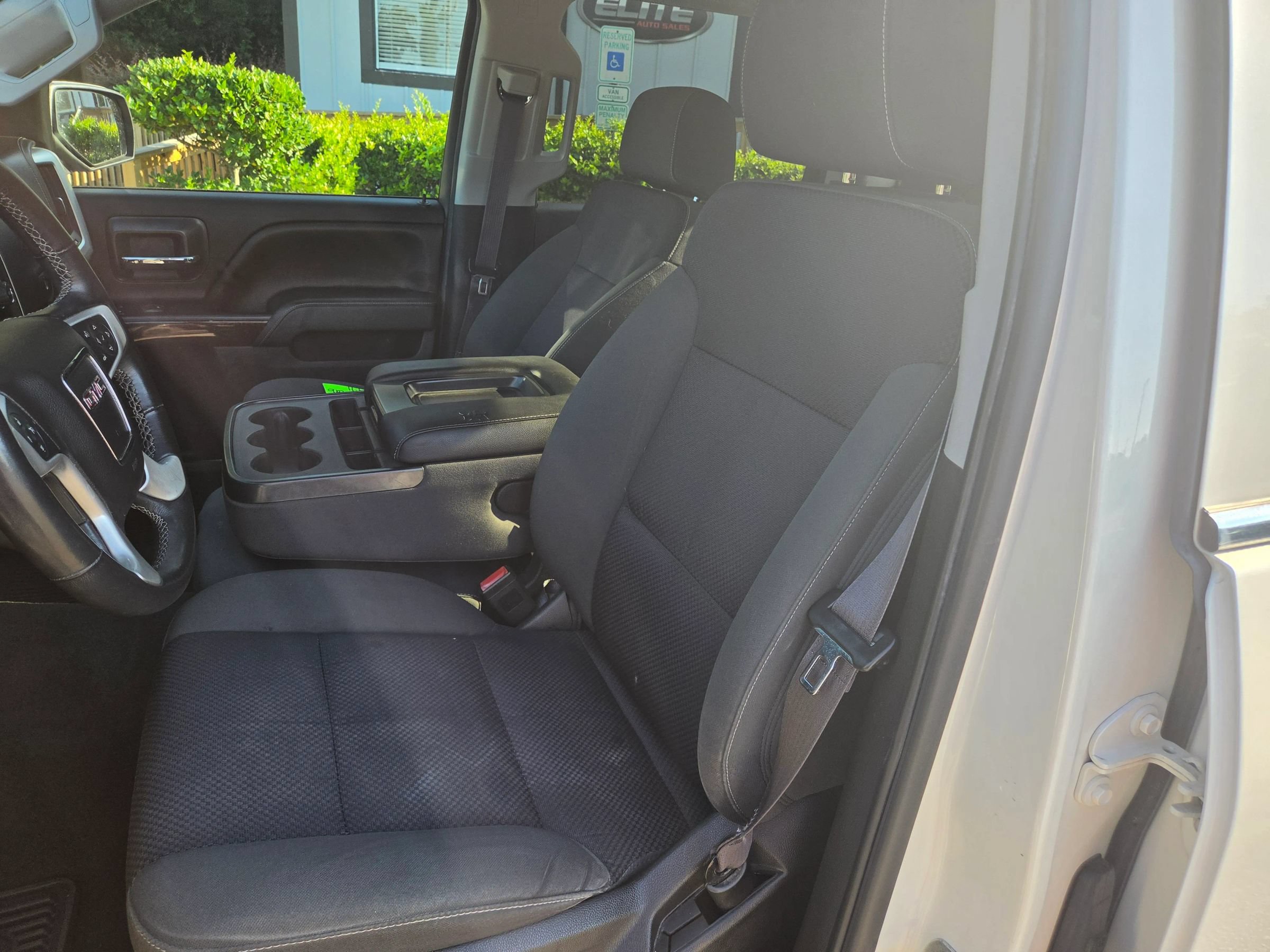 Used 2014 GMC Sierra 1500 SLE w/ SLE Value Package AWD/4WD image 22