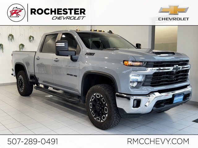 Certified 2024 Chevrolet Silverado 3500 LT w/ Convenience Package