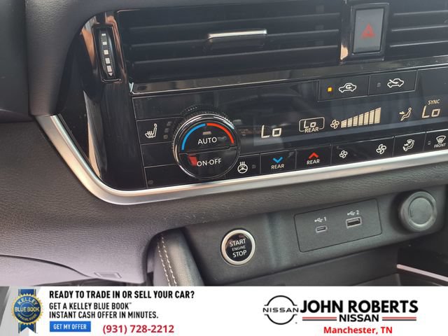 Used 2021 Nissan Rogue Platinum FWD image 24
