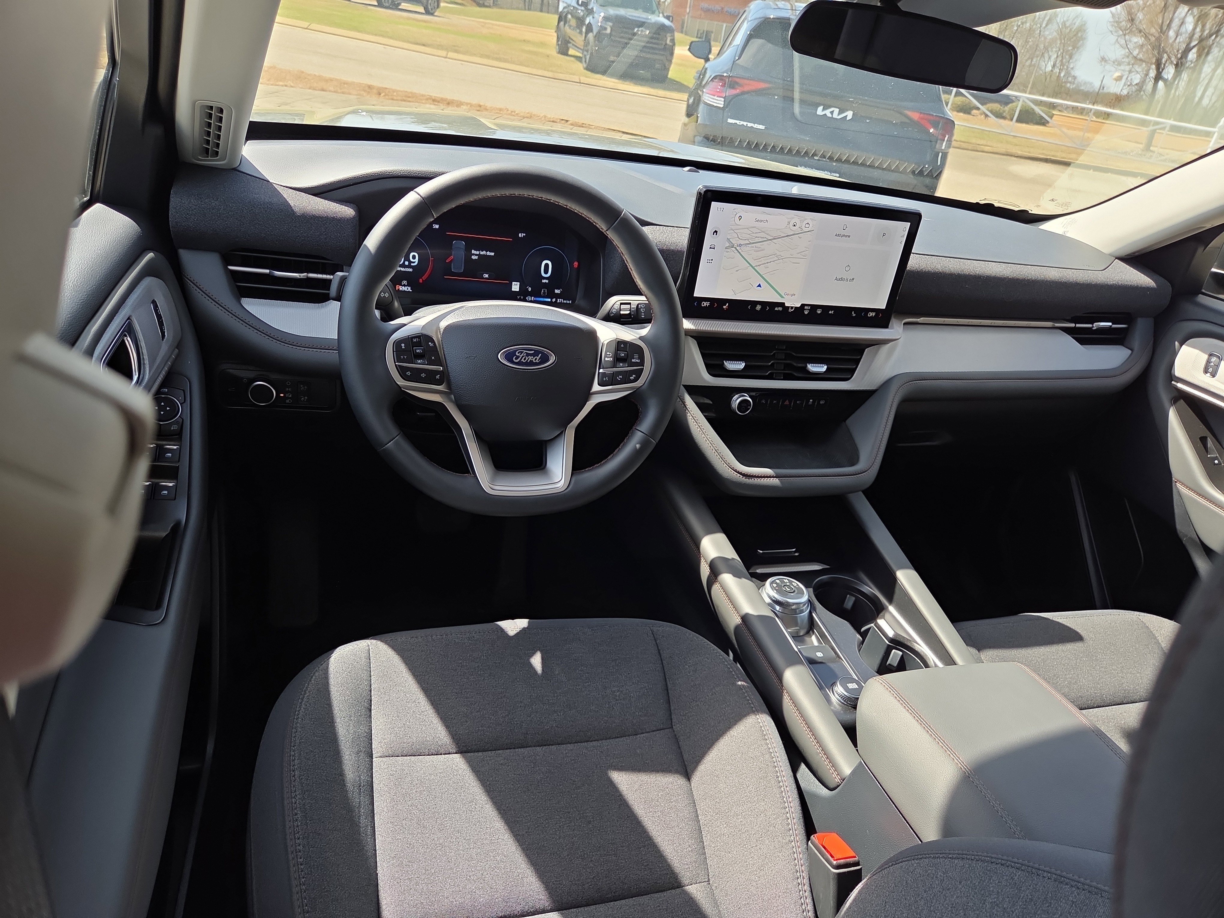 Used 2025 Ford Explorer Active image 8