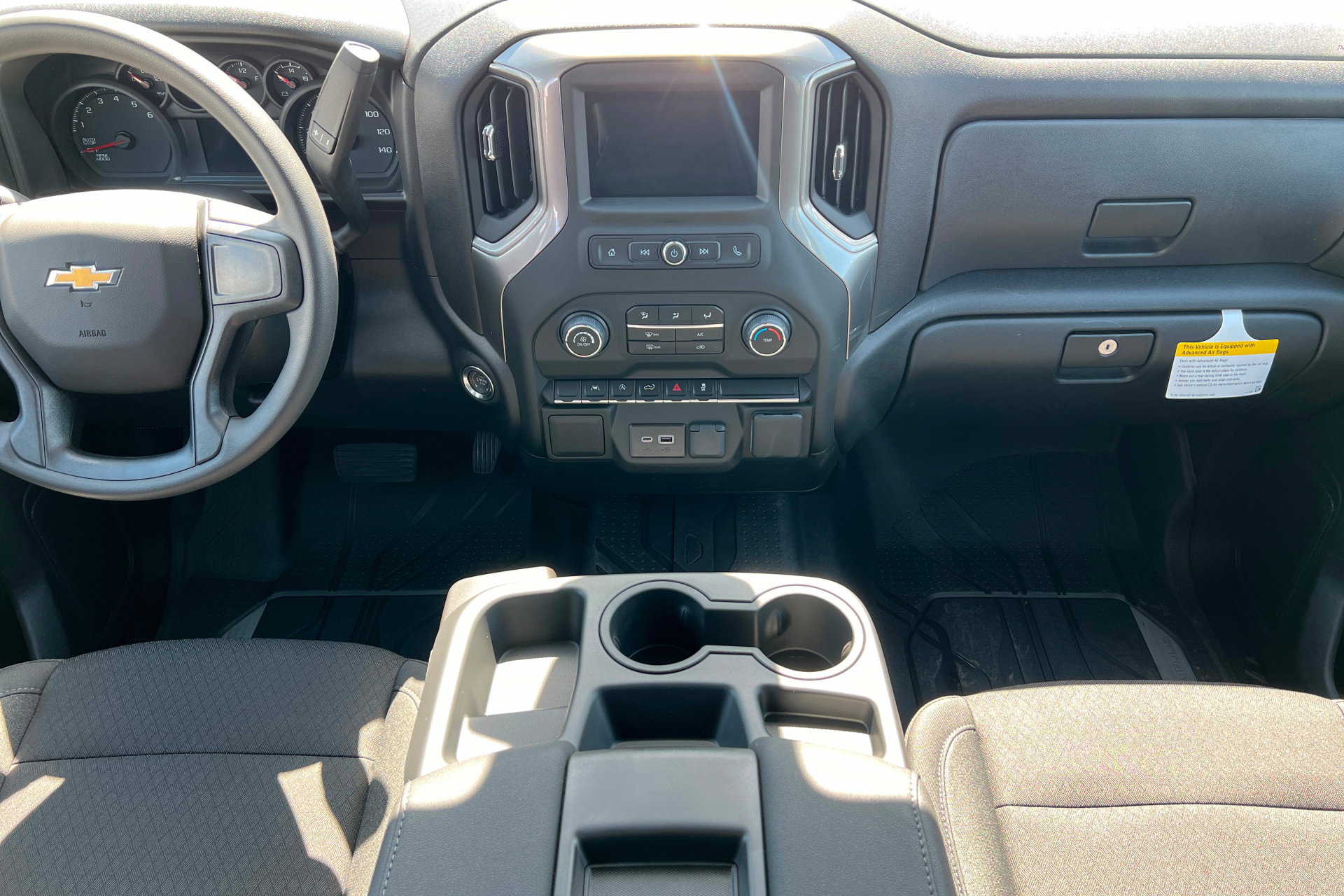 New 2026 Chevrolet Silverado 1500 Custom w/ LPO, Dark Essentials Package AWD/4WD image 14