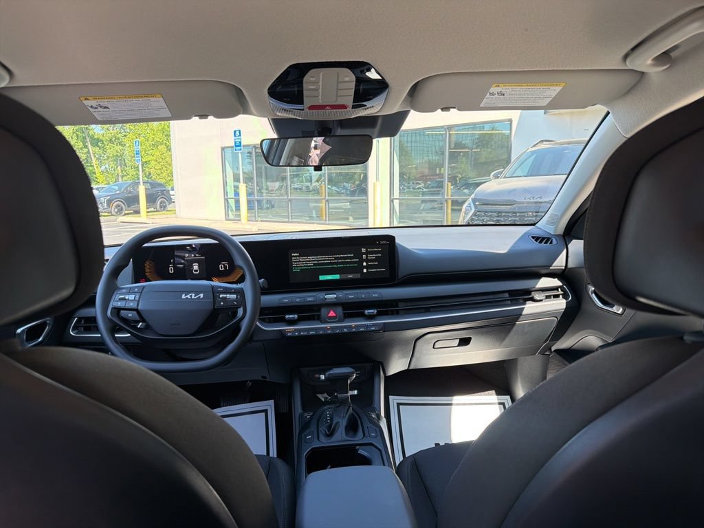 New 2026 Kia K4 FWD image 20