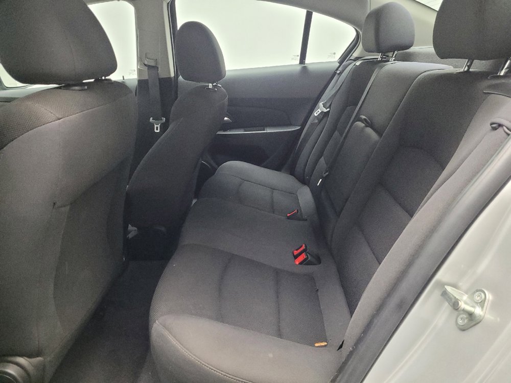 Used 2014 Chevrolet Cruze LT FWD image 18
