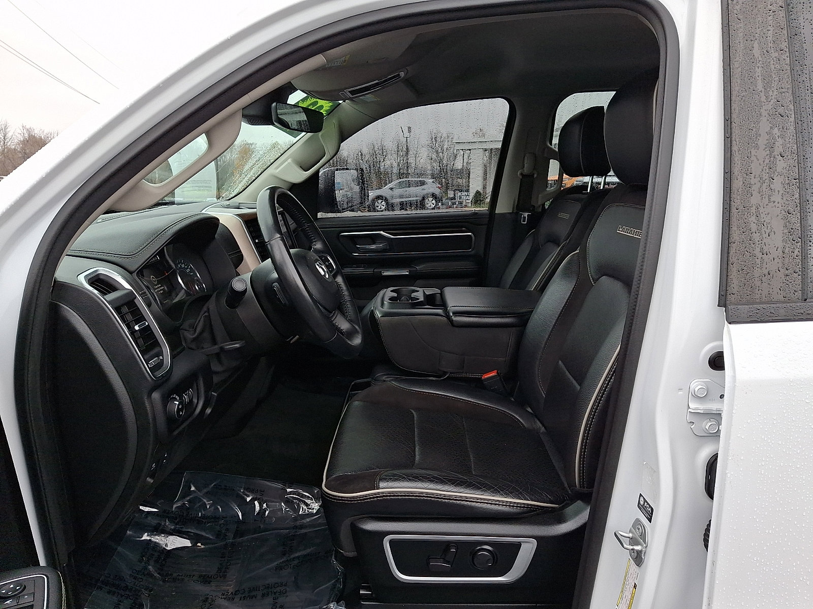 Used 2022 RAM 1500 Laramie image 13