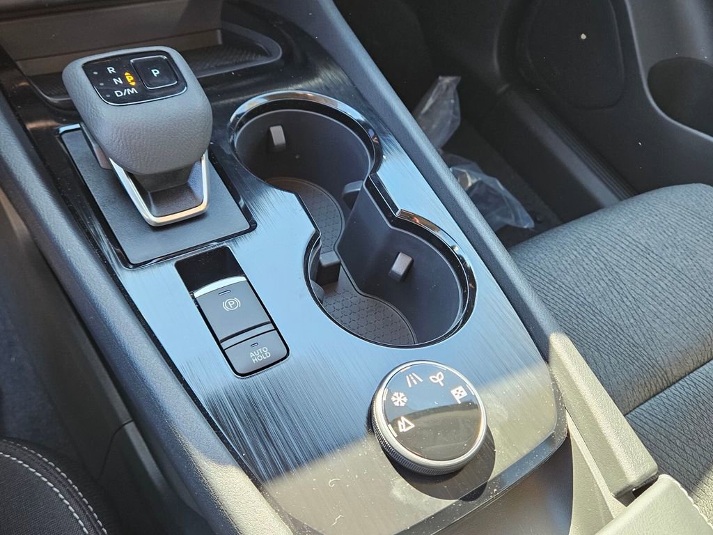 New 2026 Nissan Rogue SV image 22