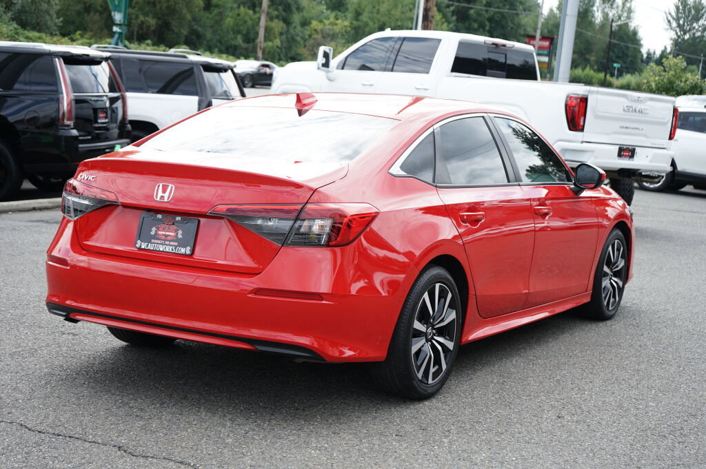 Used 2022 Honda Civic EX image 5