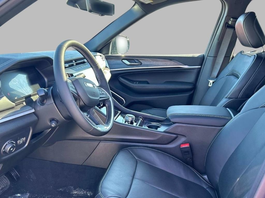 New 2026 Jeep Grand Cherokee Limited AWD/4WD image 5