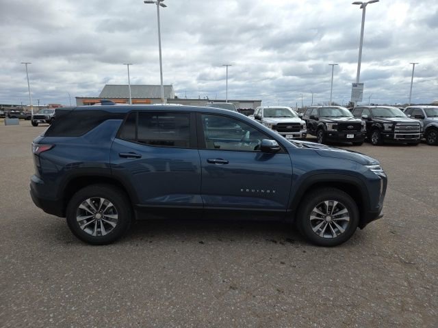 Used 2026 Chevrolet Equinox LT w/ Convenience Package II image 6