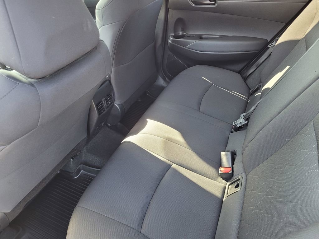 Used 2023 Toyota Corolla Cross LE FWD image 10