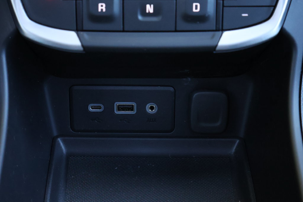 Certified 2023 GMC Terrain SLE w/ Driver Convenience Package FWD image 22