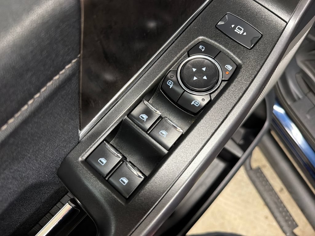 Used 2024 Ford F250 Lariat AWD/4WD image 16