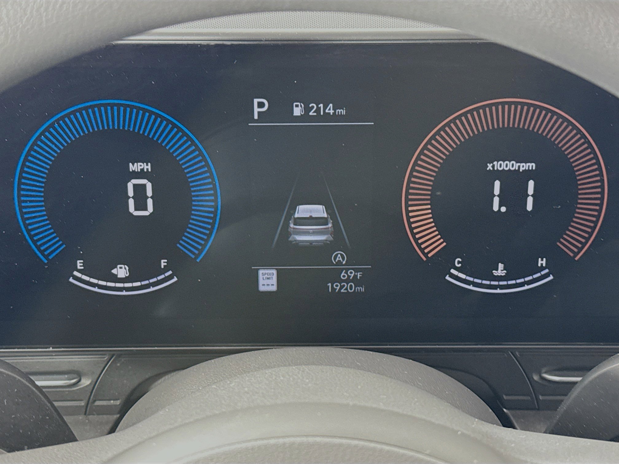 Used 2025 Hyundai Kona SE AWD/4WD image 12