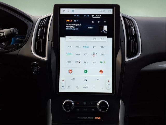 Used 2024 Ford Edge SEL w/ Convenience Package image 18