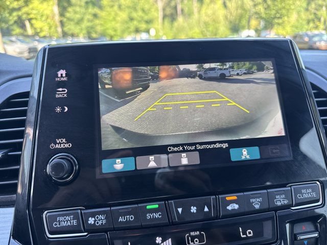 Used 2023 Honda Odyssey Elite image 32