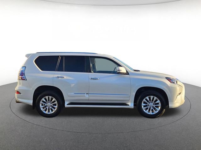 Used 2018 Lexus GX 460 Premium w/ Premium Package AWD/4WD image 4
