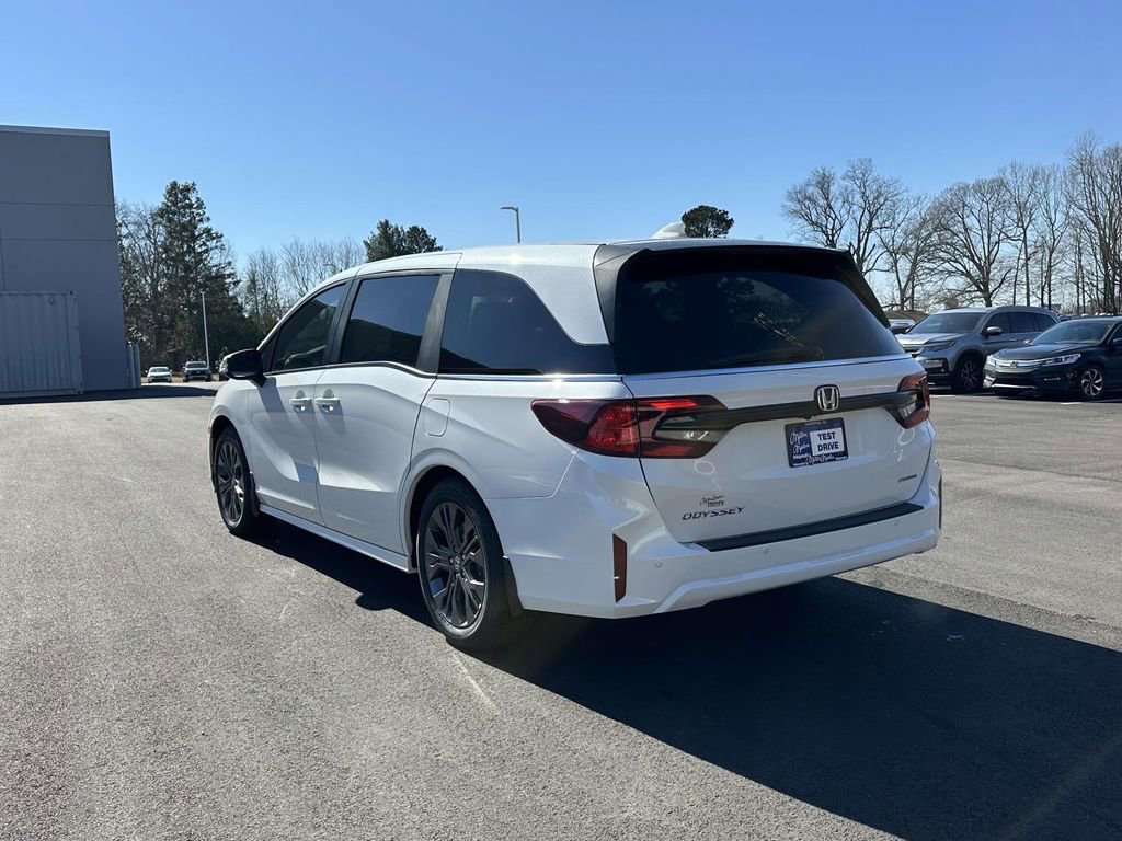 New 2026 Honda Odyssey Touring image 28