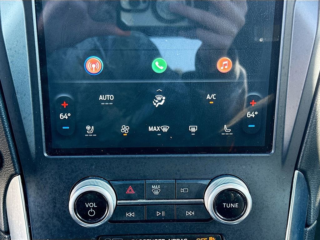 Used 2022 Ford Edge Titanium image 29