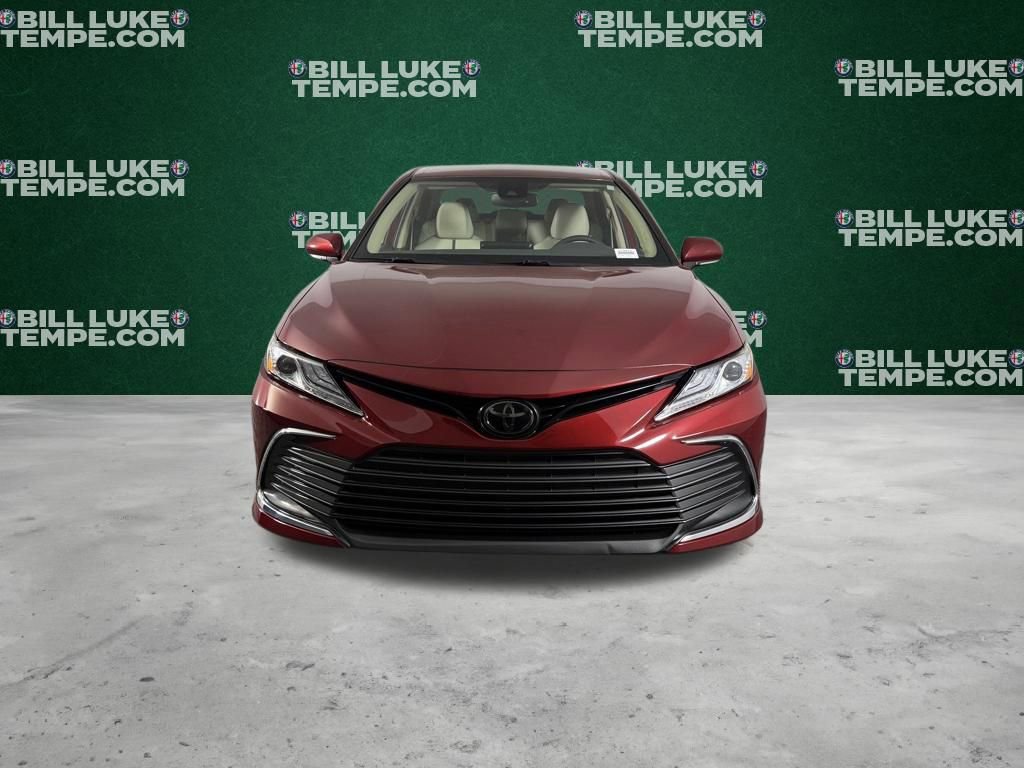 Used 2022 Toyota Camry XLE w/ Carpet Mat Package (TMS) FWD image 5