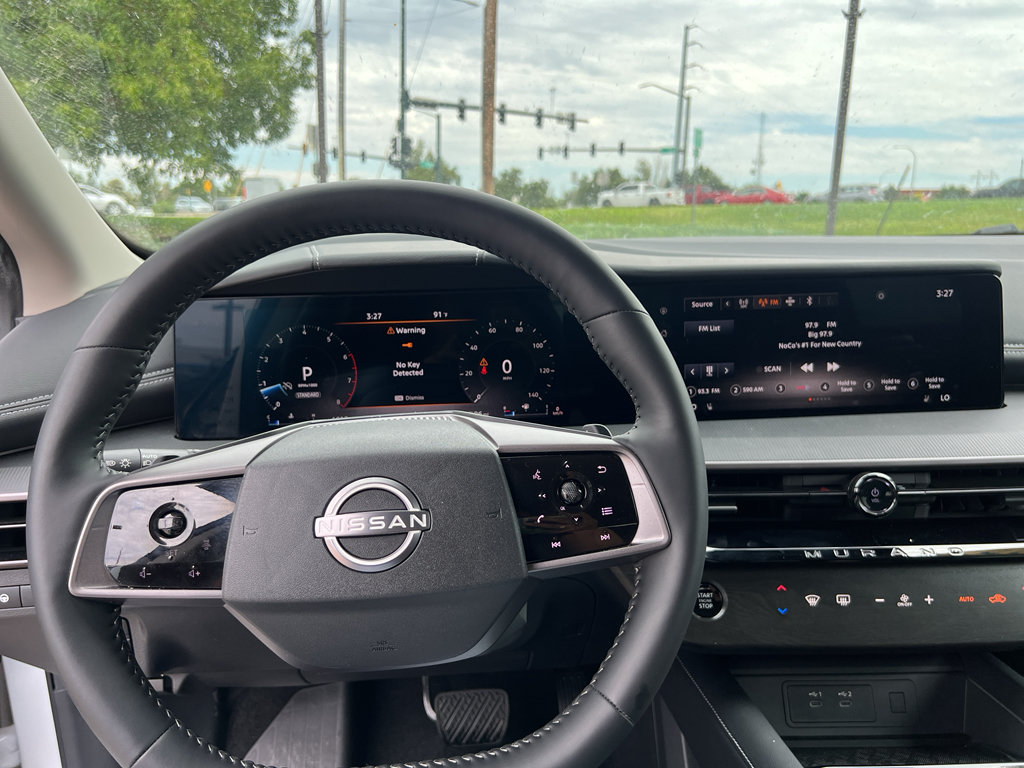 Used 2025 Nissan Murano SV AWD/4WD image 9