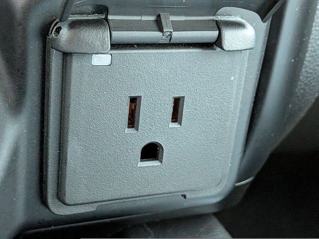 Used 2020 Chevrolet Silverado 1500 LT Trail Boss image 23