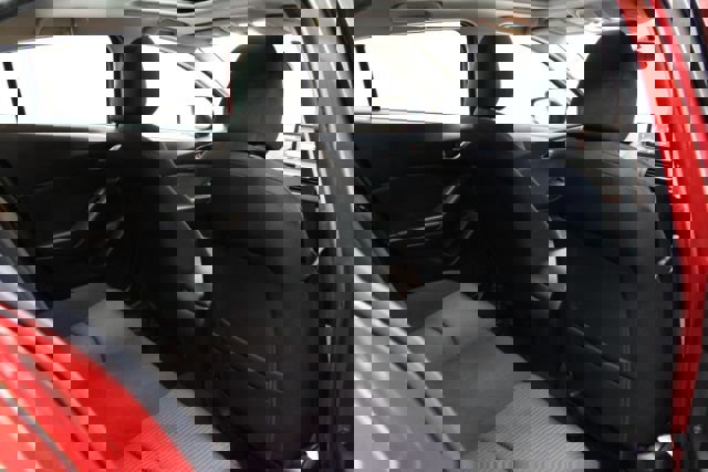 Used 2015 MAZDA MAZDA3 i Touring w/ Technology Package image 24