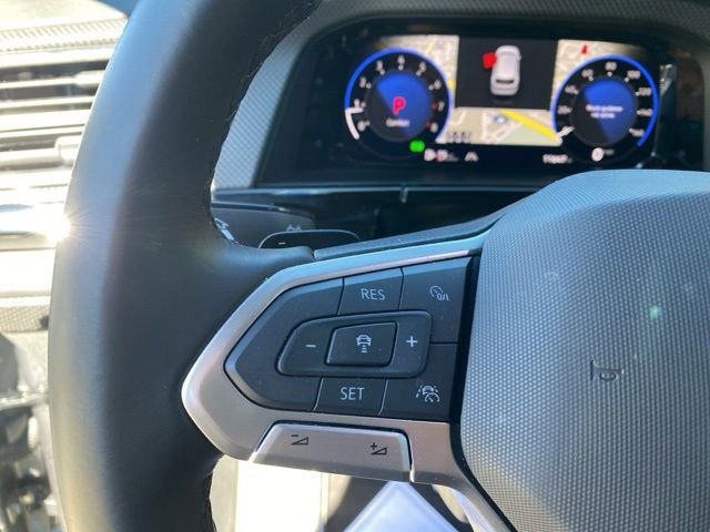 Used 2024 Volkswagen Atlas Cross Sport SEL Premium R-Line image 28