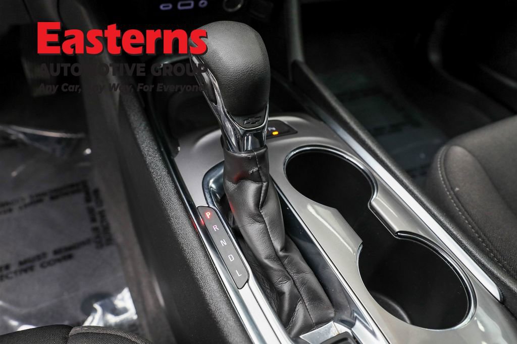 Used 2024 Chevrolet Malibu LT image 13